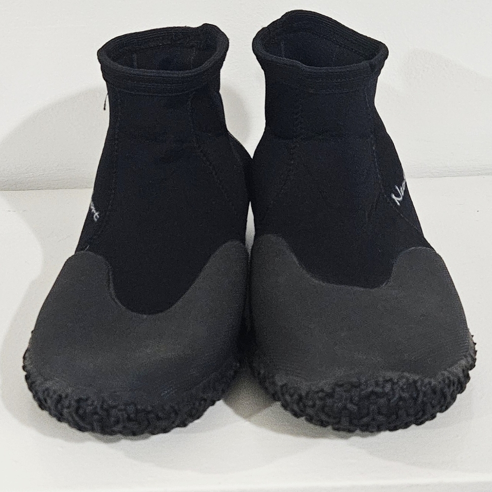 Women's NeoSport  low aquatic boot
